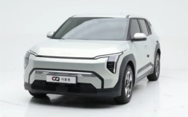 EV3스탠다드 중고차 EV3 롱레인지 2WD 매물 사진 4 - 2024/09 43,846km