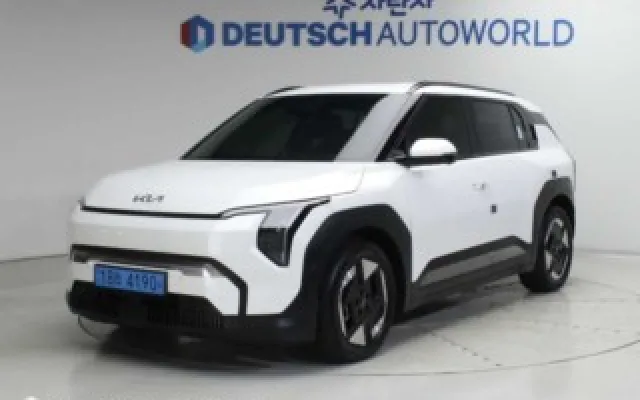 EV3스탠다드 중고차 EV3 롱레인지 2WD 매물 사진 11 - 2024/11 105,139km