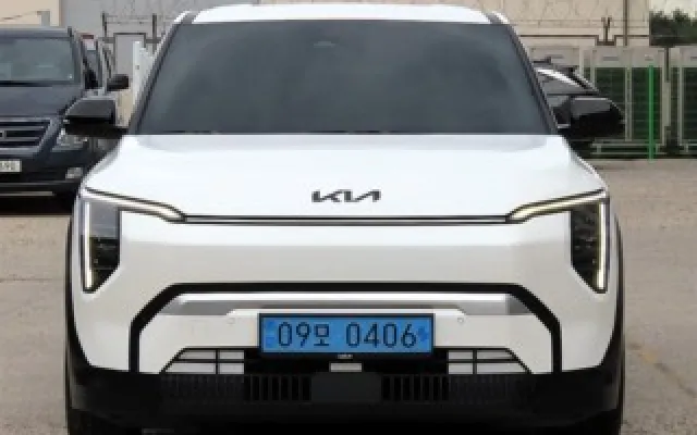 EV3스탠다드 중고차 EV3 롱레인지 2WD 매물 사진 4 - 2024/08 49,747km