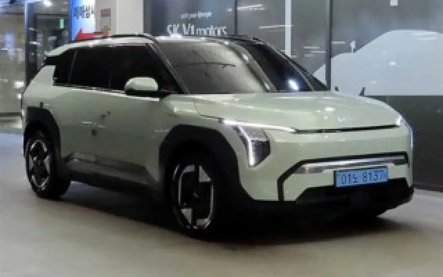 EV3스탠다드 중고차 EV3 스탠다드 매물 사진 5 - 2024/08 24,378km